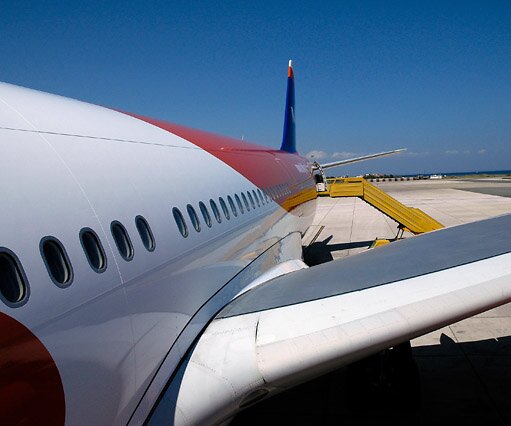 _DSC0014 Airbus A330-300 at Larnaca Airport
