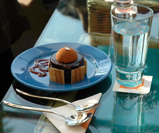 DSC_0014 Chocolate cake at the Four Seasons café in Limassol