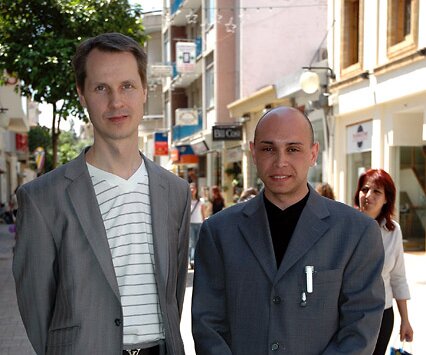 DSC_0018 Arto and Markos in Ledra Street, Nicosia
