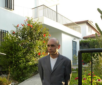 _DSC0051 Markos, in front of the house in Nicosia