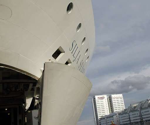 _DSC0005 Emabrking with the car on Silja Symphony in Stockholm