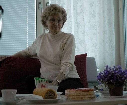 _DSC0230 Mum having coffee (and some cakes) in her apartment