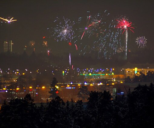 _DSC0024 Fireworks, view from the apartment
