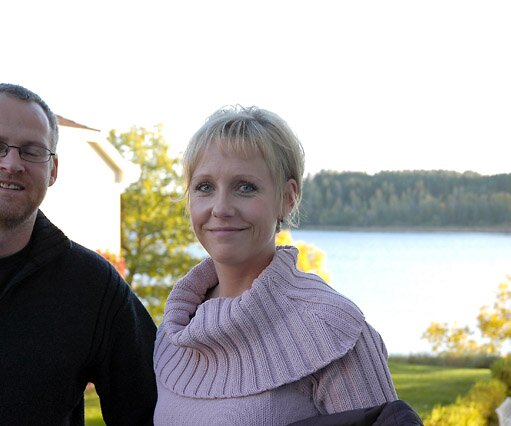 _DSC0071 Ulf and Mimmi, relaxed at Södertuna castle