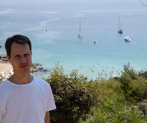 _DSC0160 Arto at Konnos bay