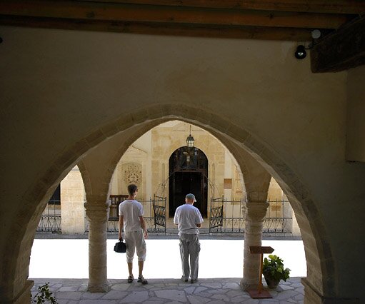 _DSC0065 Arto and Nicos visiting the church in Omodos