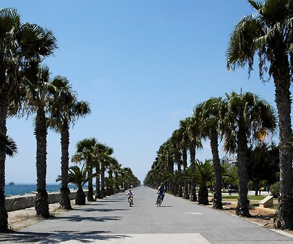 _DSC0068 Promenade in Limassol