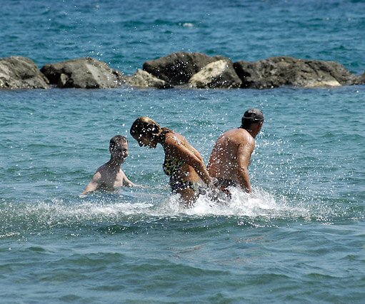 _DSC0144 Arto, Mina and Nicos