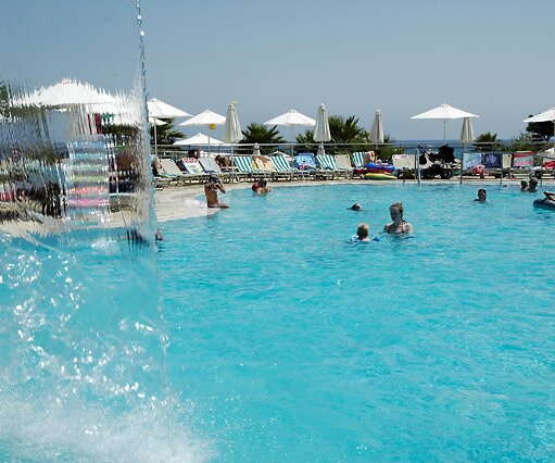 _DSC0198 The pool at the hotel in Protaras