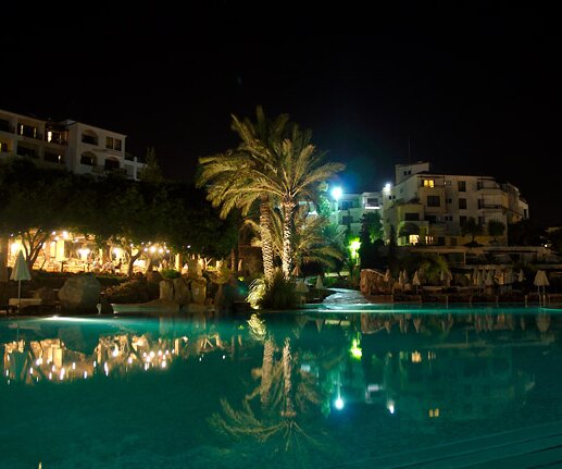 _DSC0025 The pool area of [ Coral Beach Hotel ] at night.