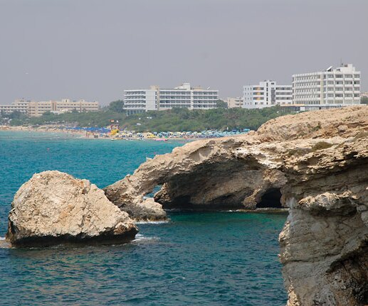 _DSC0011 Sea caves outside Ayia Napa.