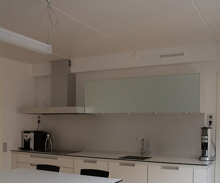 _DSC0028 View with the kitchen island to the left.
