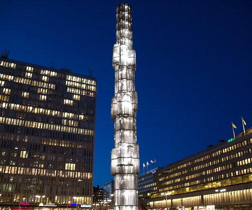 _DSC0008_1 Sergels torg in the evening.