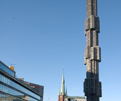 _DSC0016 The fountain at Sergels torg. Klara church in the background and Kulturhuset (House of Culture) to the left.