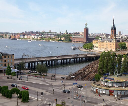 _DSC0008 Stockholm, Slussen (Sluice). Bridges between south and city center of Stockholm.