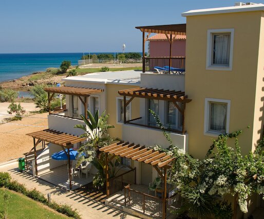 _DSC0003 At the Althea Beach Hotel.