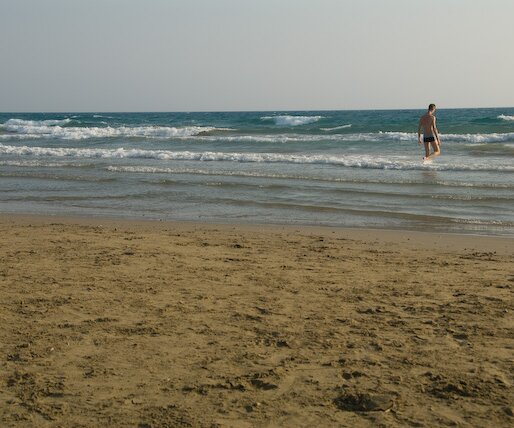 _DSC0032 Arto walking into the sea at Kourion.