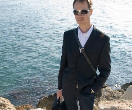 _DSC0027 Arto by the sea in Larnaca.