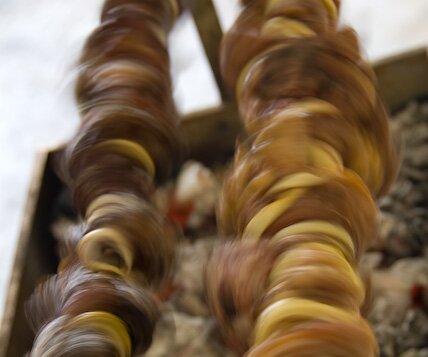 _DSC0024 Souvla rotating.