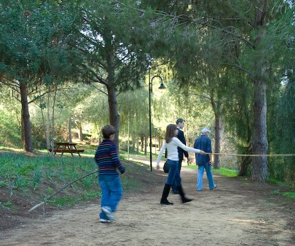 _DSC0069 Andreas, Ingrid, Arto and Nicos walking in the park.
