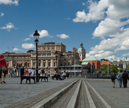 _DSC0030 View towards the city from Skeppsbron.
