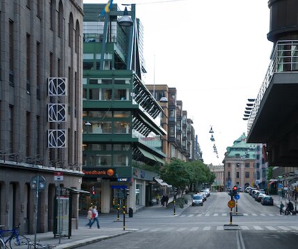 _DSC0048 Regeringsgatan, deserted on midsummer's eve.