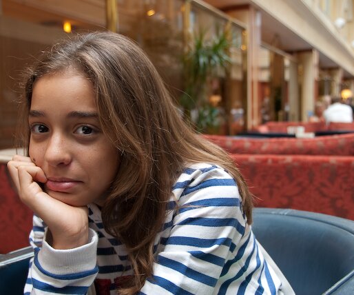 _DSC0001 Ingrid at the lobby of Scandic Sergel Plaza.