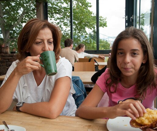 _DSC0180 Having coffee at Aquaria water museum.