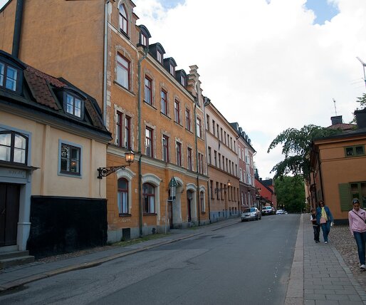 _DSC0021 Walking in old neighbourhoods of Söder.