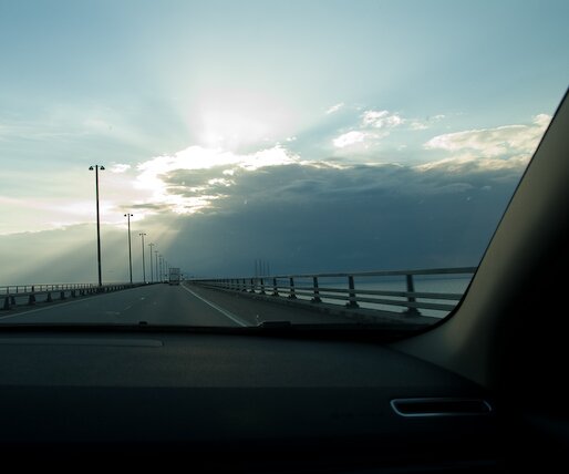 _DSC0039 Passing over the bridge from Sweden to Denmark.