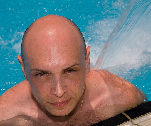 _DSC0005 Markos in the pool.