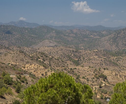 _DSC0015 View of the Troodos mountains from Fikardou.