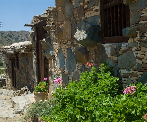 _DSC0051 Old houses in Fikardou.