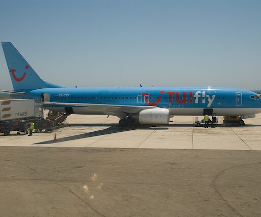 _DSC0008 A B737 of Tui.