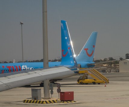 _DSC0010 Winglet and tail.