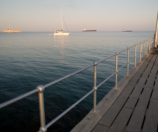 _DSC0048 At the pier in Limassol.