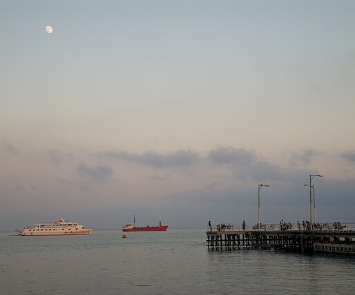 _DSC0081 Summer evening by the pier.