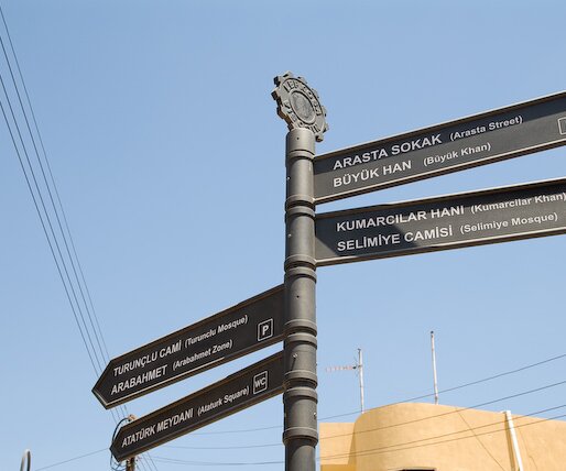 _DSC0010 Directions in occupied Nicosia.