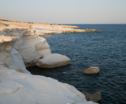 _DSC0010 White rocks in the late afternoon sun.