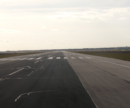 _DSC0005 The runway at Larnaca airport.
