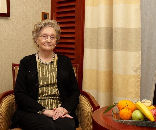 _DSC0044 Mum.