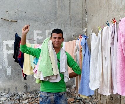 _DSC0025 Laundry worker.