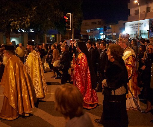 _DSC0025 Priests walking in the procession of epitaphios.