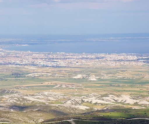 _DSC0023 View from Stavrovouni, towards Larnaca.