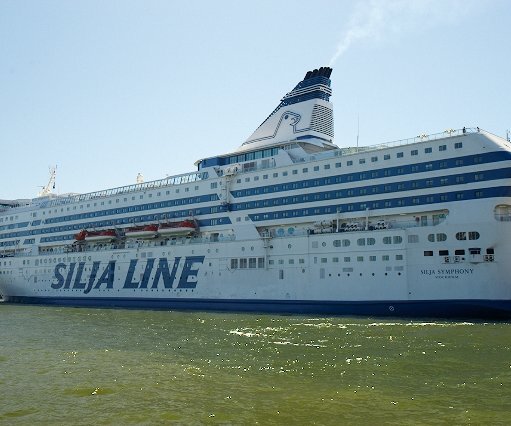 _DSC0237 View of Silja Symphony in Helsinki.