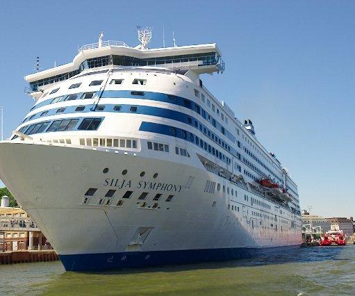 _DSC0239 View of Silja Symphony in Helsinki.