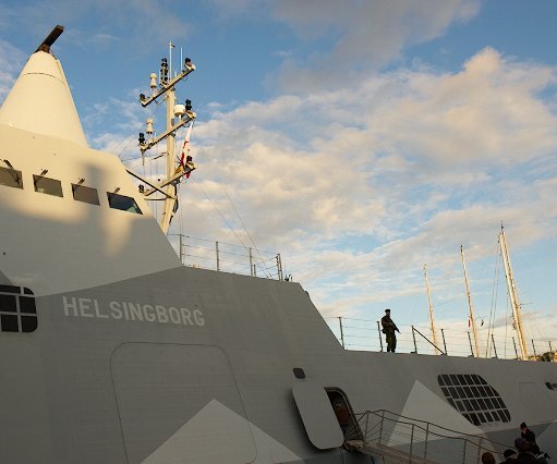 _DSC0090 The naval ship 