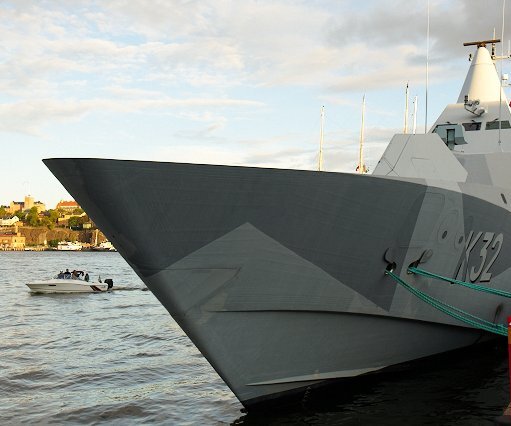 _DSC0096 The naval ship 