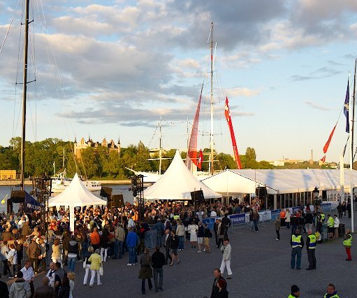 _DSC0117 At the Volvo Ocean Race area at Skeppsbron.