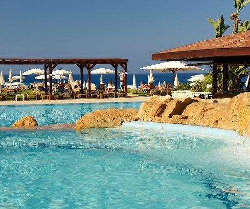 _DSC0080 View of the pool area at Capo Bay.